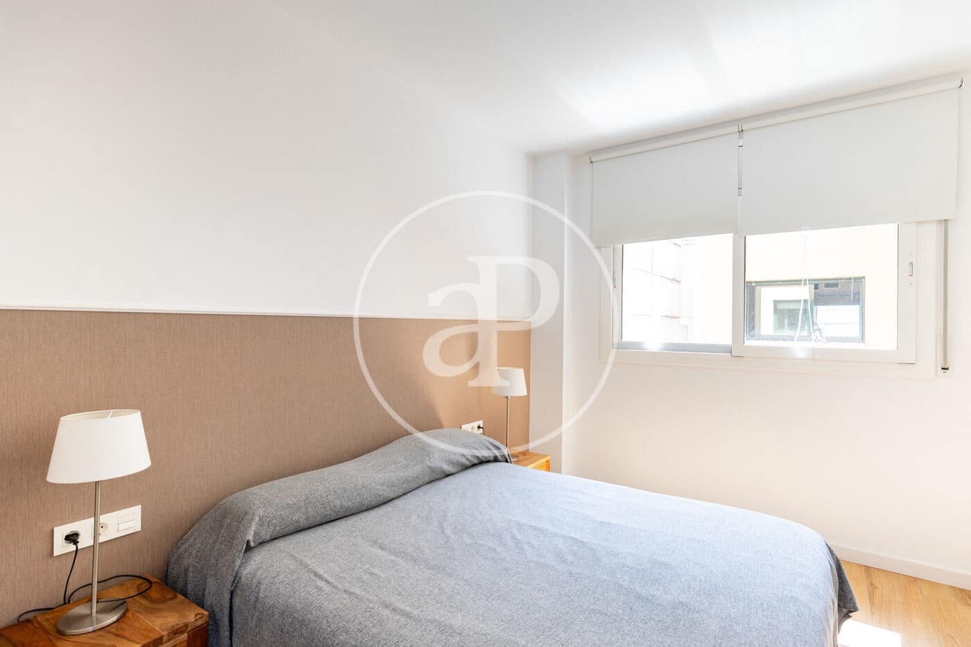 2 bedroom Apartment for sale in Barcelona city with pool - € 530,000 (Ref: 9907589)