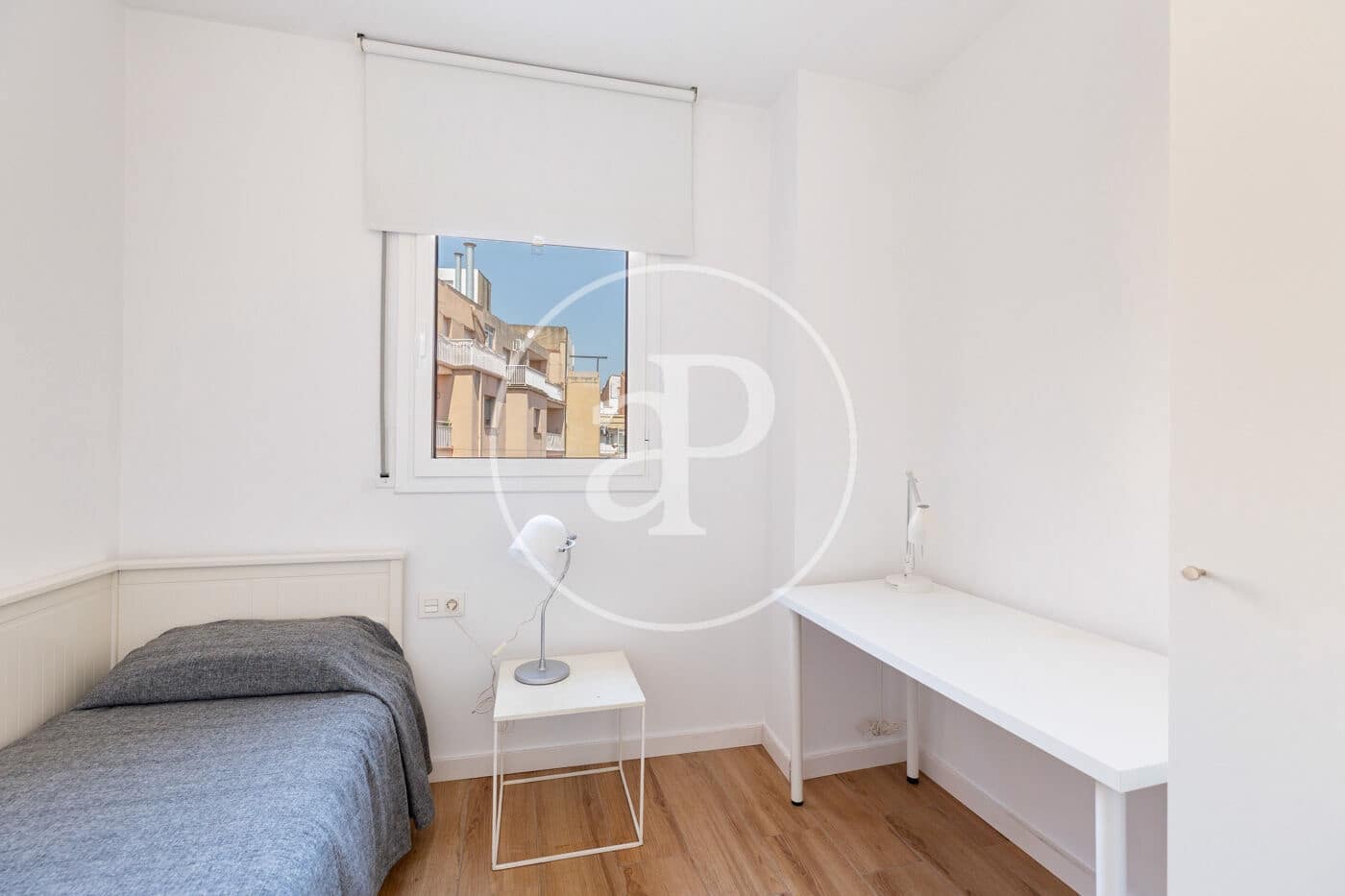 2 bedroom Apartment for sale in Barcelona city with pool - € 530,000 (Ref: 9907589)