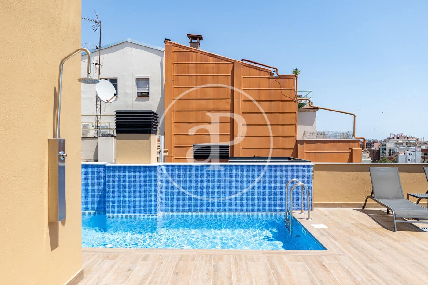 1 slaapkamer Appartement te koop in Barcelona stad met zwembad - € 425.000 (Ref: 9907590)