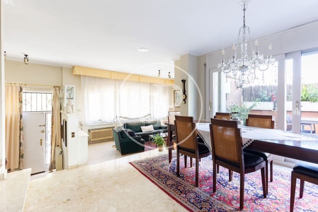 4 camera da letto Villa in vendita in Rubí - 690.000 € (Rif: 9907591)