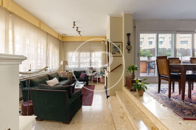 4 chambre Villa/Maison à vendre à Montcada i Reixac - 690 000 € (Ref: 9907591)