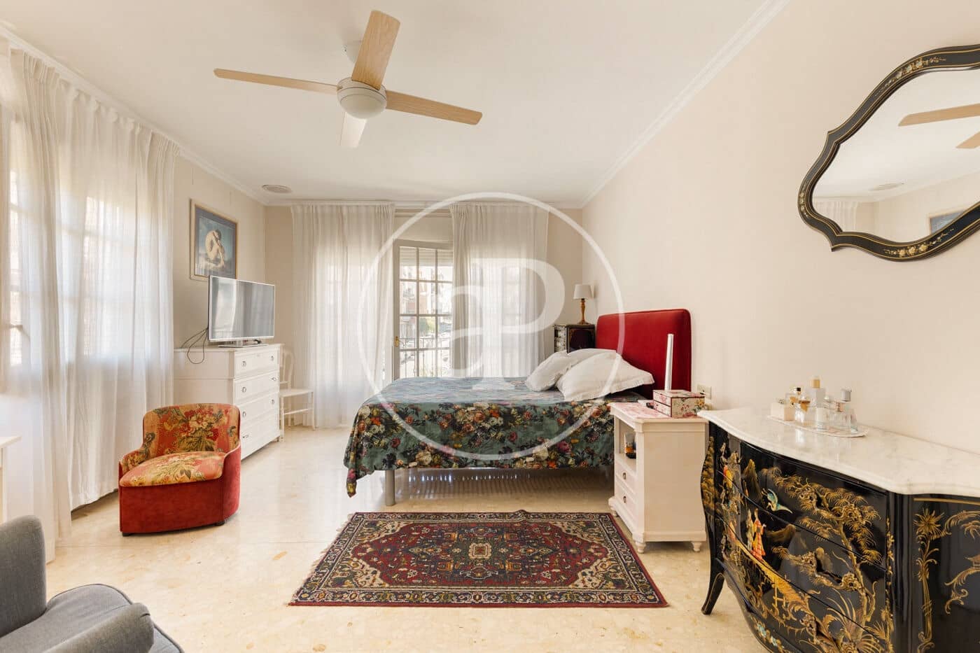 4 bedroom Villa for sale in Montcada i Reixac - € 690,000 (Ref: 9907591)
