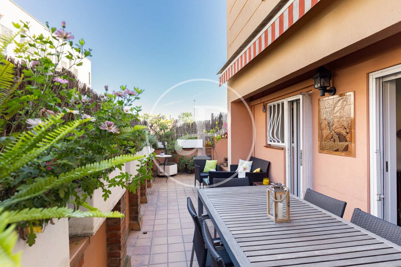 4 bedroom Villa for sale in Montcada i Reixac - € 690,000 (Ref: 9907591)