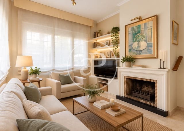 4 soverom Villa til salgs i Montcada i Reixac med garasje - € 650 000 (Ref: 9907591)