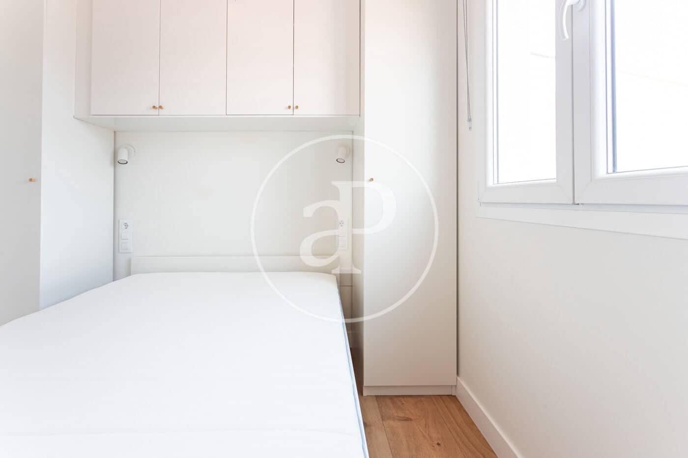 1 quarto Apartamento para arrendar em Barcelona cidade - 2 000 € (Ref: 9907592)
