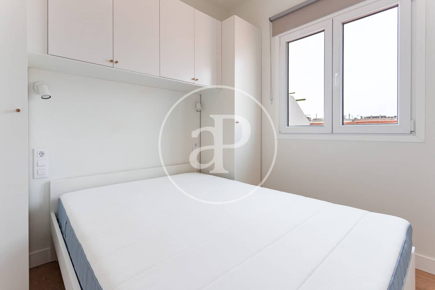 1 quarto Apartamento para arrendar em Barcelona cidade - 2 000 € (Ref: 9907592)
