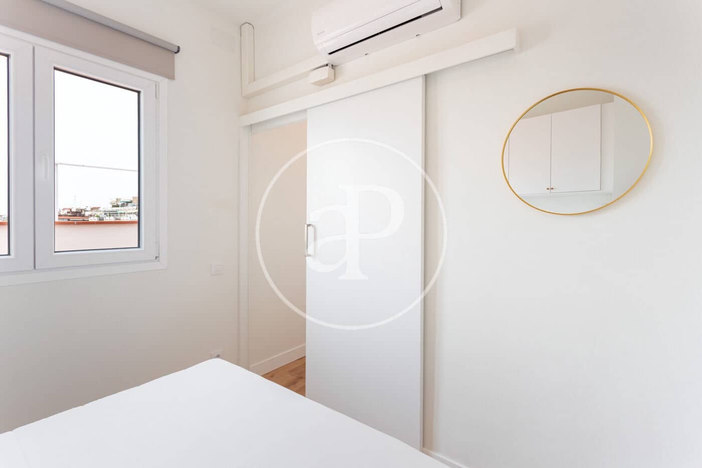 1 quarto Apartamento para arrendar em Barcelona cidade - 2 000 € (Ref: 9907592)