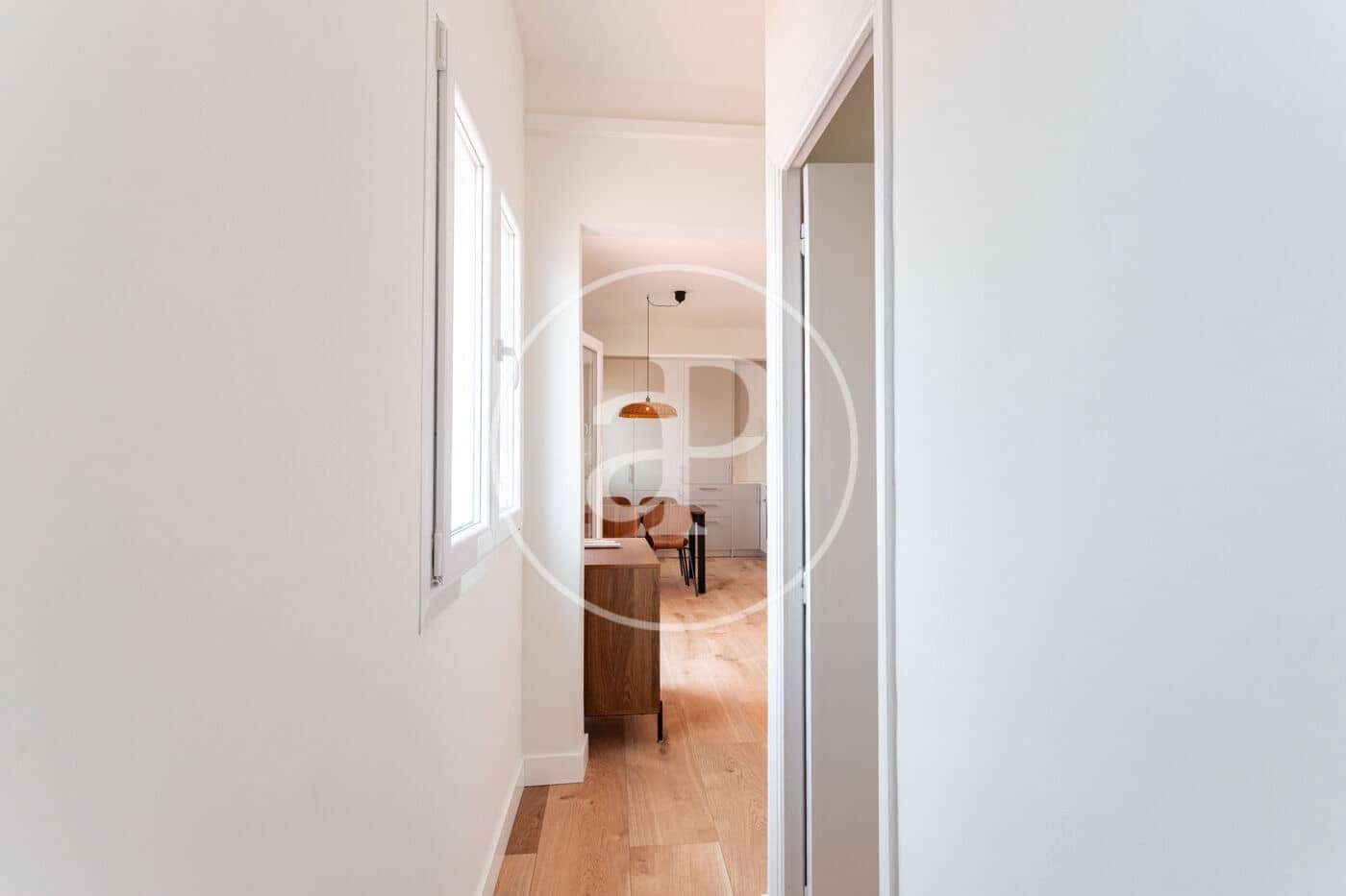 1 quarto Apartamento para arrendar em Barcelona cidade - 2 000 € (Ref: 9907592)