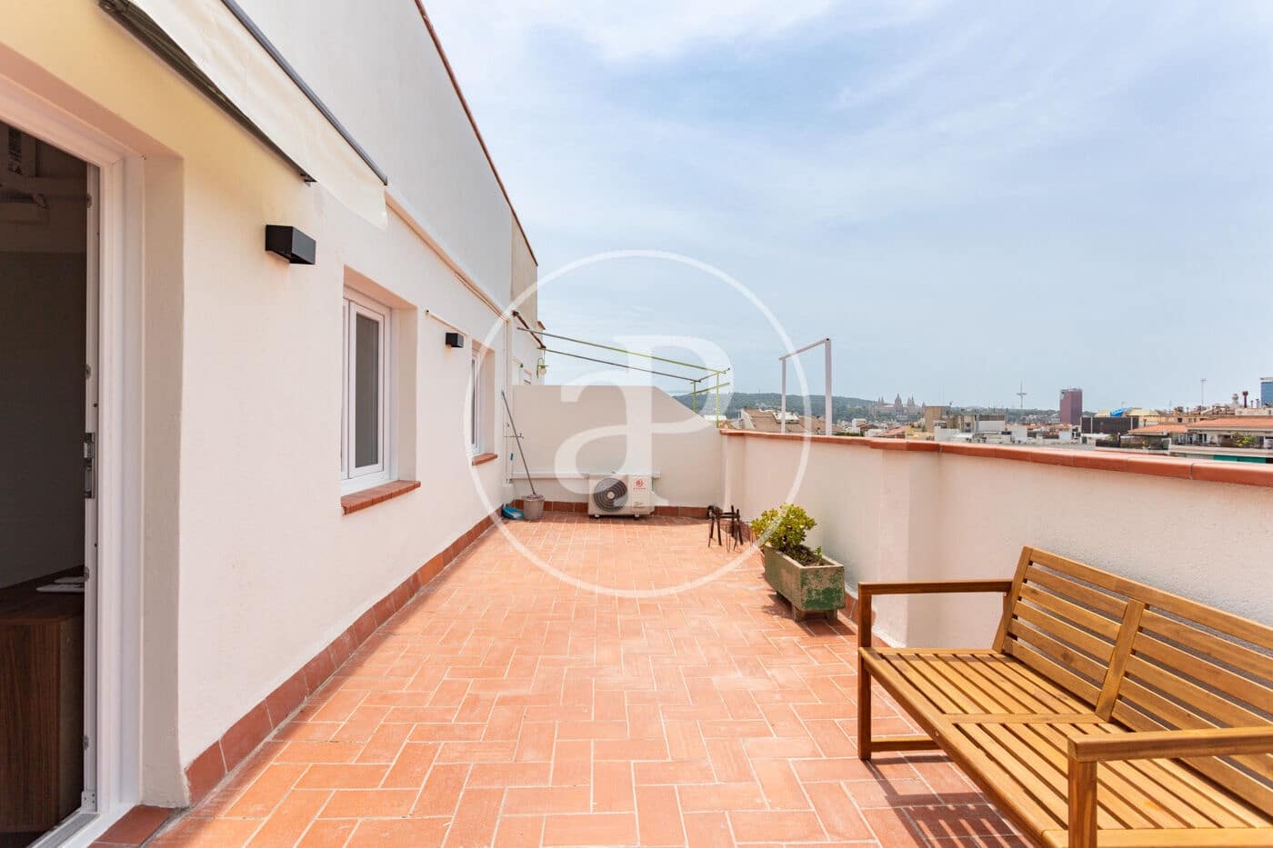1 quarto Apartamento para arrendar em Barcelona cidade - 2 000 € (Ref: 9907592)