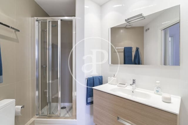 2 soveværelse Lejlighed til salg i La Dreta de L'Eixample, Barcelona by - € 650.000 (Ref: 9907593)