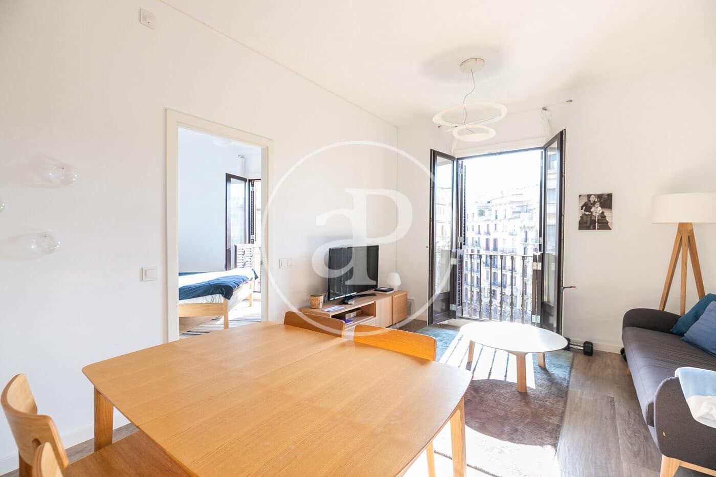 2 soveværelse Lejlighed til salg i Barcelona by - € 650.000 (Ref: 9907593)