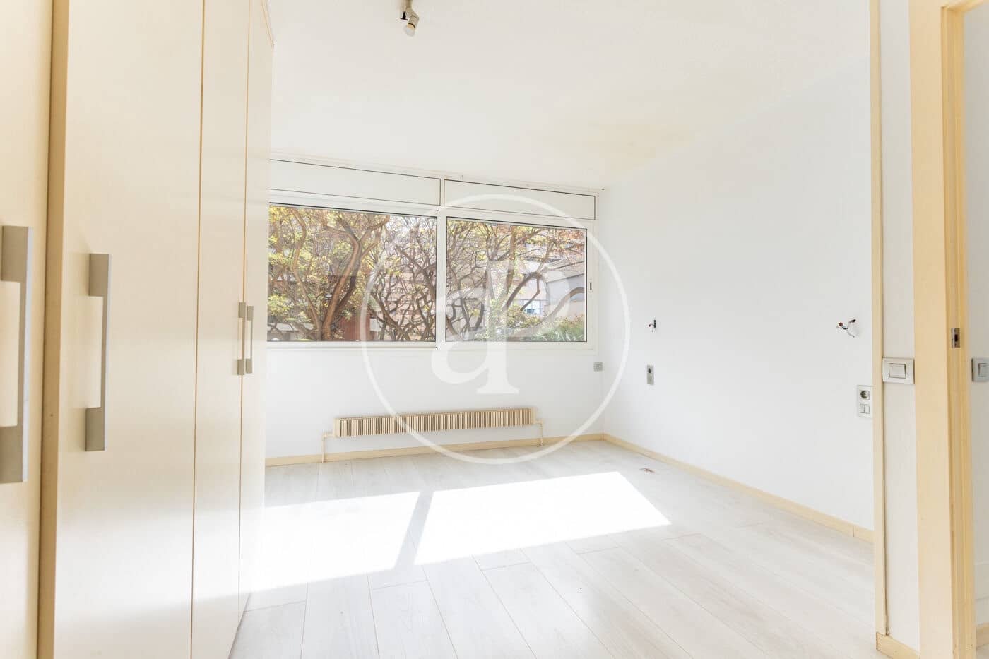 4 sovrum Lägenhet till salu i Barcelona stad med pool - 750 000 € (Ref: 9907594)