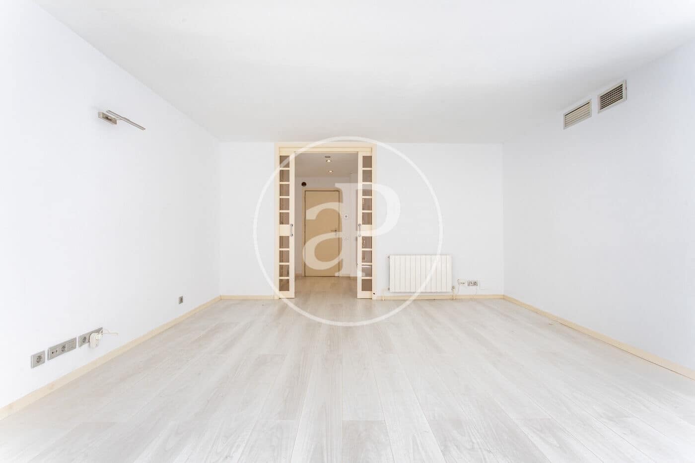 4 sovrum Lägenhet till salu i Barcelona stad med pool - 750 000 € (Ref: 9907594)