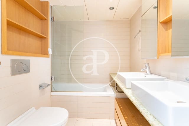 4 makuuhuone Huoneisto myytävänä paikassa La Maternitat i Sant Ramon, Barcelona kaupunki mukana uima-altaan - 750 000 € (Ref: 9907594)
