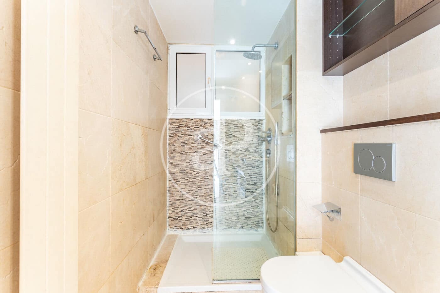 4 sovrum Lägenhet till salu i Barcelona stad med pool - 750 000 € (Ref: 9907594)