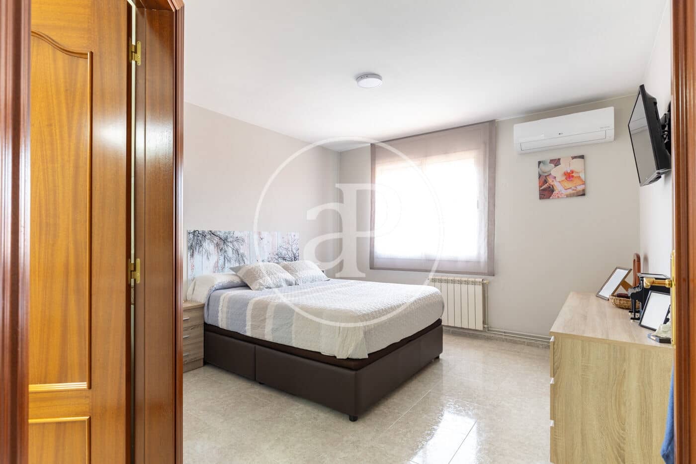 4 soveværelse Villa til salg i Rubi - € 460.000 (Ref: 9911034)