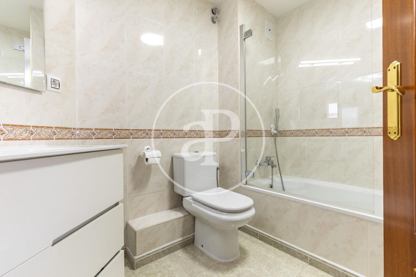 4 soveværelse Villa til salg i Rubi - € 460.000 (Ref: 9911034)