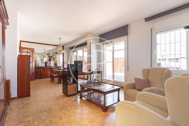 4 bedroom Apartment for rent in Les Corts, Barcelona city - € 1,882 (Ref: 9911036)