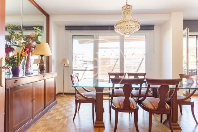 4 bedroom Apartment for rent in Les Corts, Barcelona city - € 1,882 (Ref: 9911036)