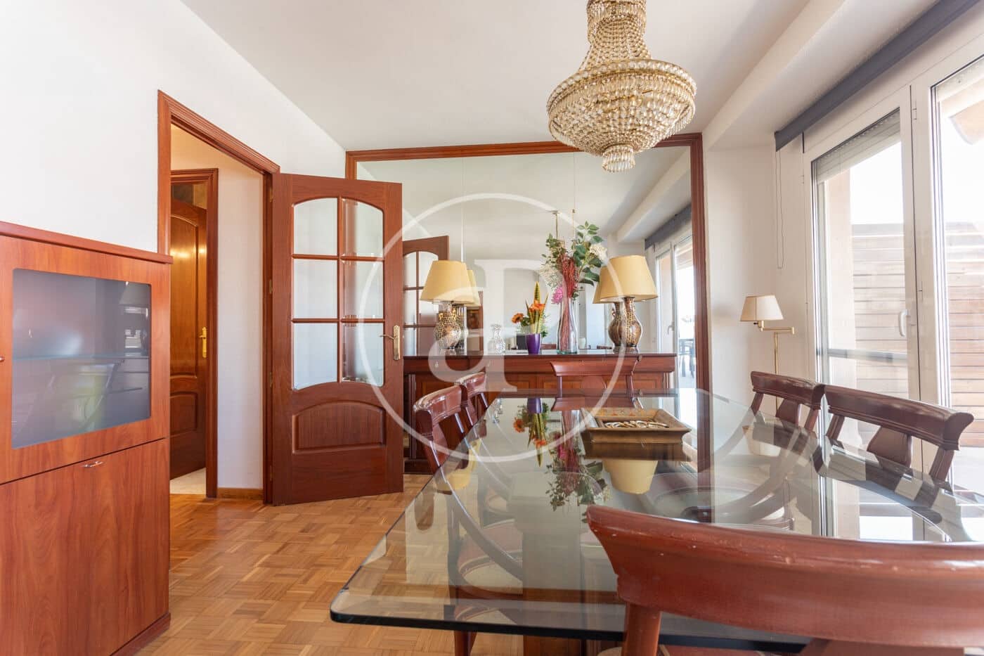 4 bedroom Apartment for rent in Barcelona city - € 1,882 (Ref: 9911036)