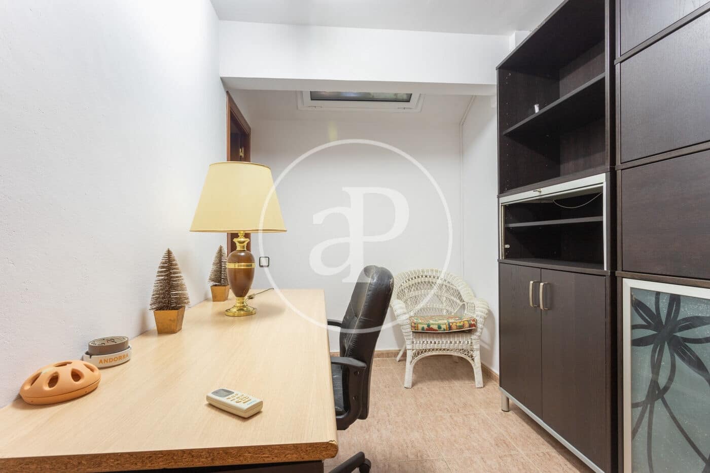 4 bedroom Apartment for rent in Barcelona city - € 1,882 (Ref: 9911036)
