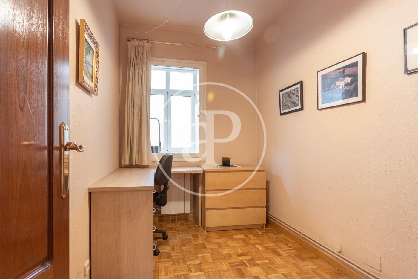 4 bedroom Apartment for rent in Barcelona city - € 1,882 (Ref: 9911036)