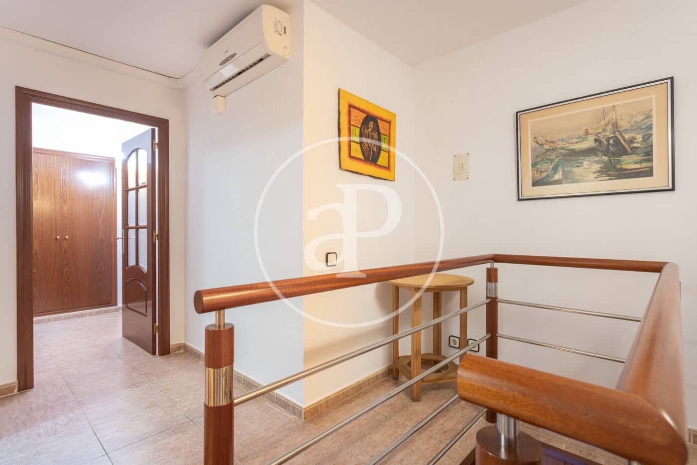 4 bedroom Apartment for rent in Barcelona city - € 1,882 (Ref: 9911036)