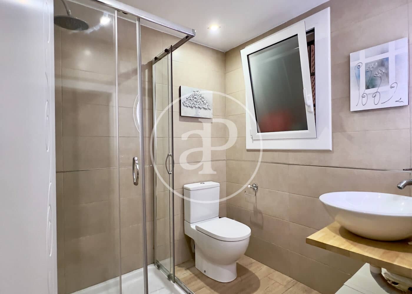 1 sovrum Lägenhet till salu i Barcelona stad - 419 000 € (Ref: 9911039)