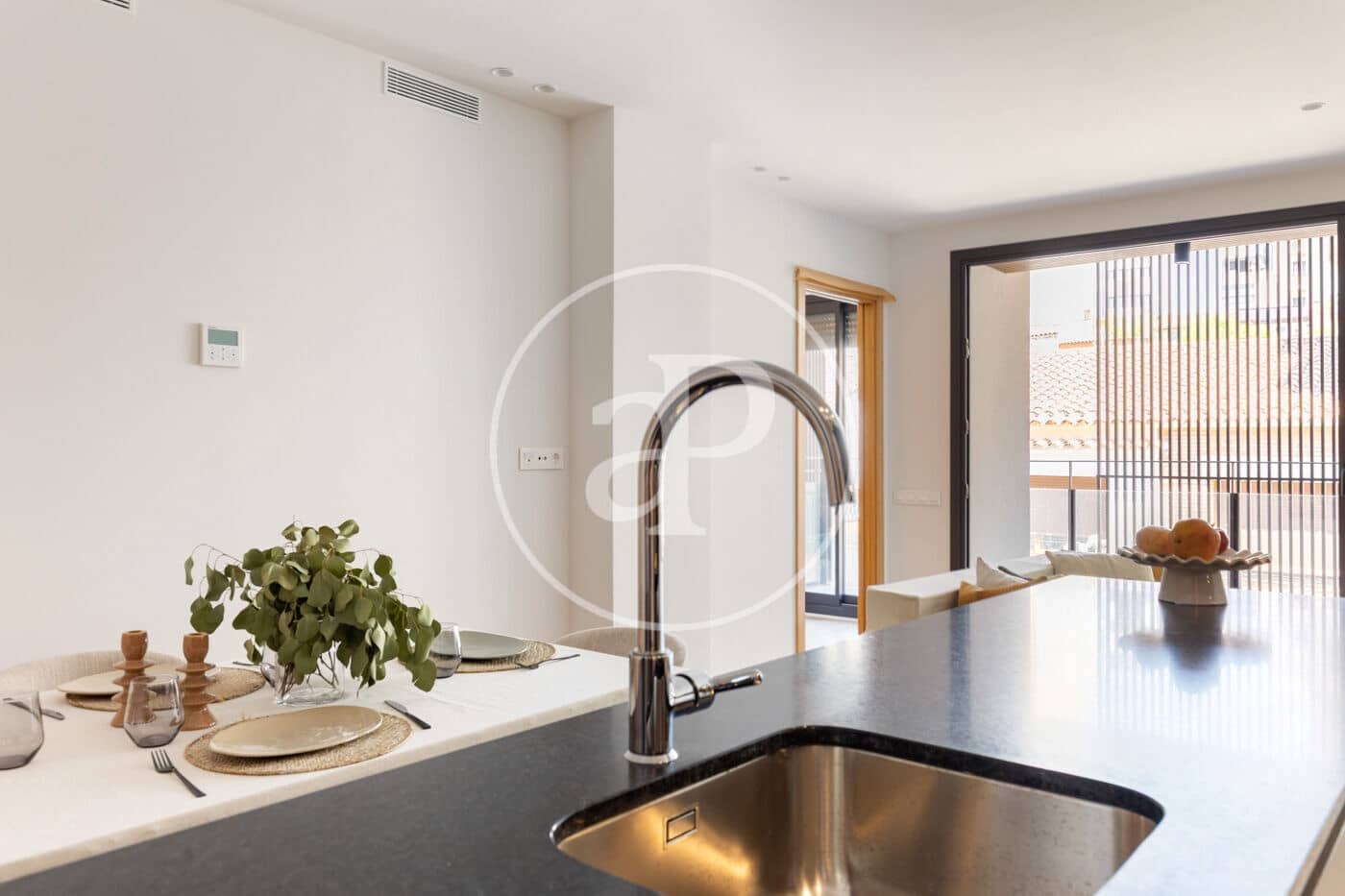 3 bedroom Apartment for sale in Sant Cugat del Valles - € 590,000 (Ref: 9911040)