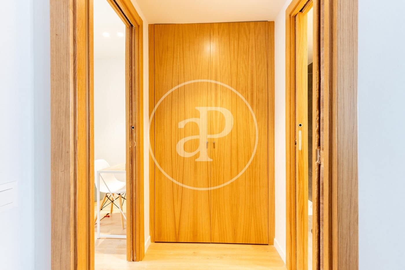 3 bedroom Apartment for sale in Sant Cugat del Valles - € 590,000 (Ref: 9911040)