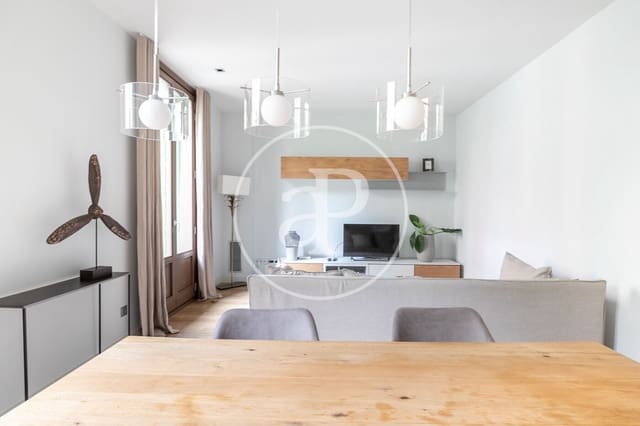3 bedroom Apartment for rent in L'Antiga Esquerra de L'Eixample, Barcelona city - € 3,200 (Ref: 9911041)