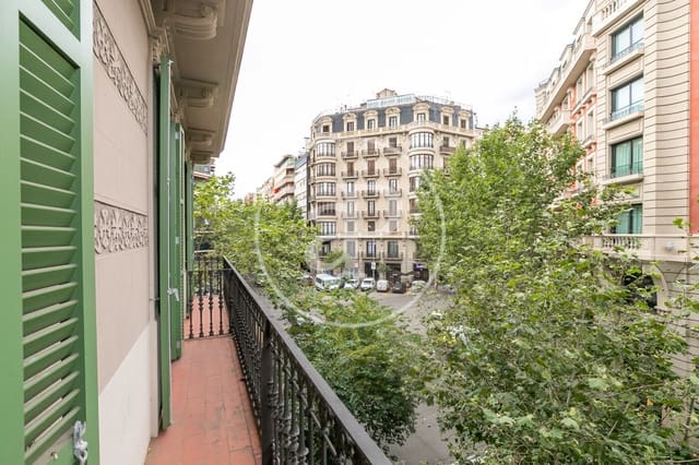 3 bedroom Apartment for rent in L'Antiga Esquerra de L'Eixample, Barcelona city - € 3,200 (Ref: 9911041)