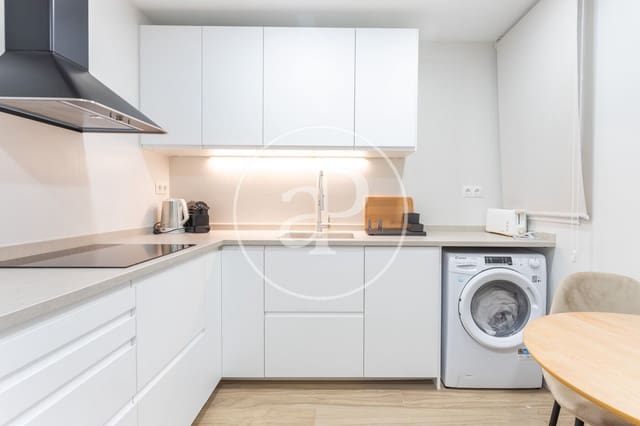 4 makuuhuone Huoneisto vuokrattavana paikassa Les Corts, Barcelona kaupunki - 2 800 € (Ref: 9911042)