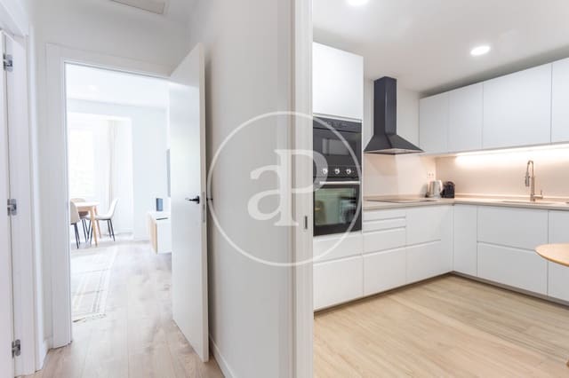 4 makuuhuone Huoneisto vuokrattavana paikassa Les Corts, Barcelona kaupunki - 2 800 € (Ref: 9911042)