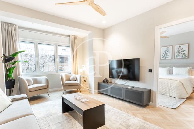 2 slaapkamer Appartement te huur in L'Antiga Esquerra de L'Eixample, Barcelona stad - € 2.650 (Ref: 9911043)