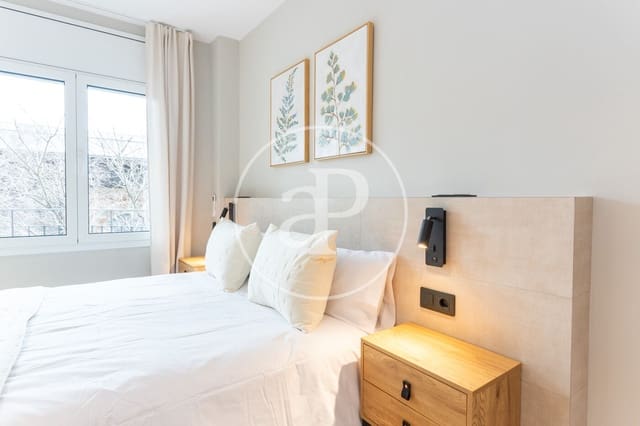 2 slaapkamer Appartement te huur in L'Antiga Esquerra de L'Eixample, Barcelona stad - € 2.650 (Ref: 9911043)