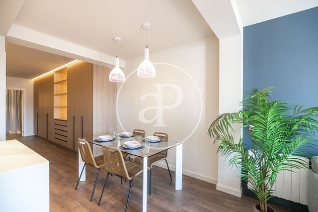 3 slaapkamer Appartement te huur in L'Antiga Esquerra de L'Eixample, Barcelona stad - € 3.000 (Ref: 9911044)