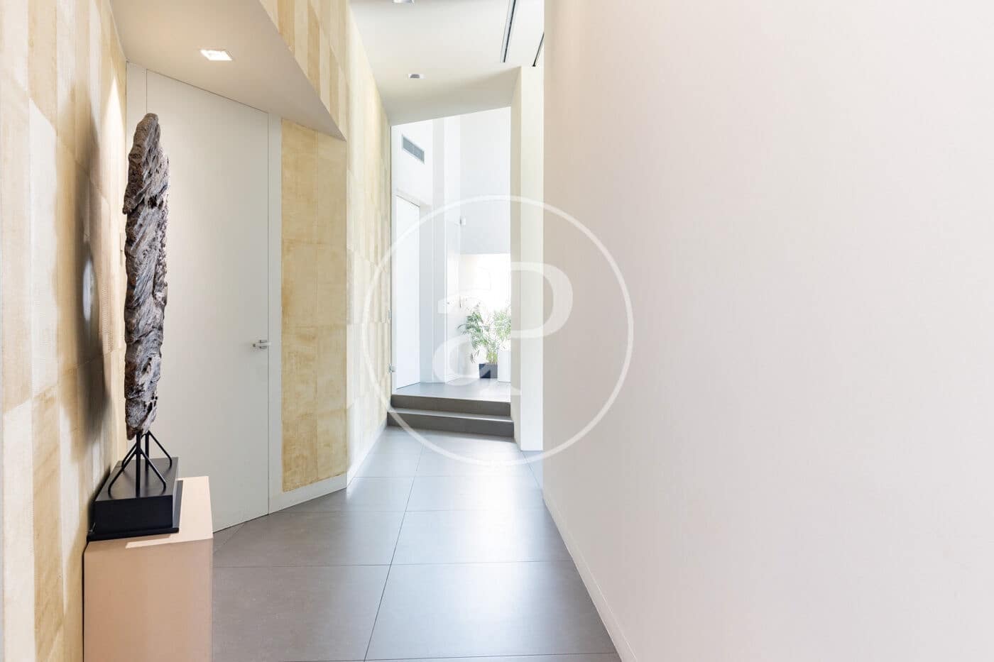 4 bedroom Villa for sale in Sant Cugat del Valles with pool - € 2,575,000 (Ref: 9913160)
