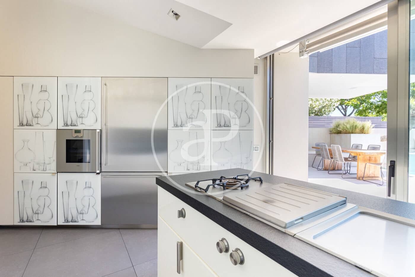 4 bedroom Villa for sale in Sant Cugat del Valles with pool - € 2,575,000 (Ref: 9913160)