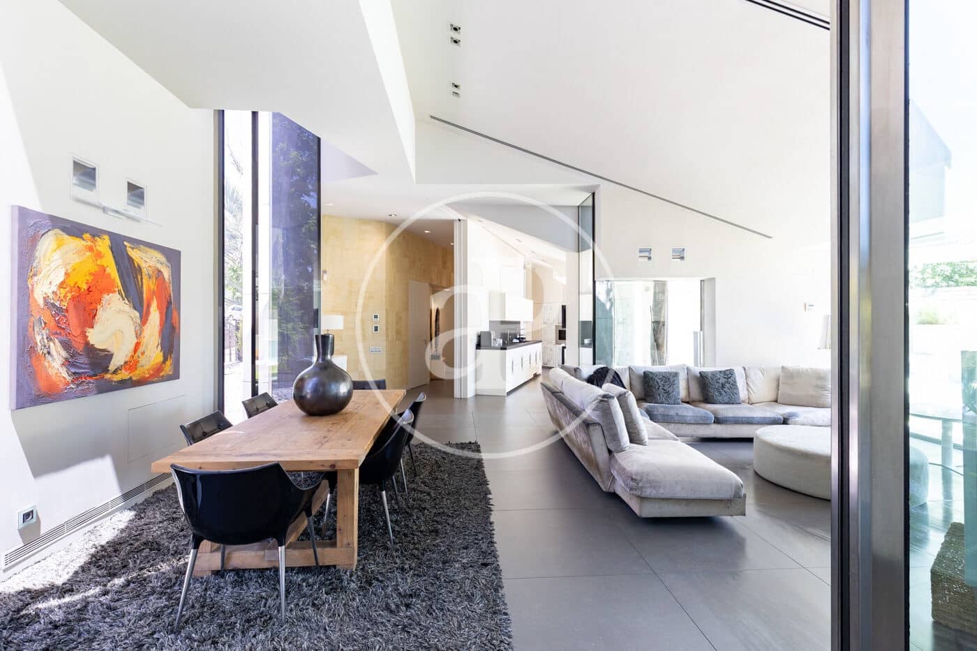 4 bedroom Villa for sale in Sant Cugat del Valles with pool - € 2,575,000 (Ref: 9913160)