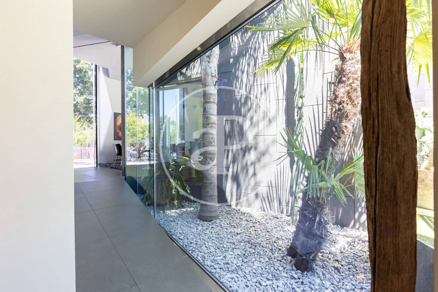 4 bedroom Villa for sale in Sant Cugat del Valles with pool - € 2,575,000 (Ref: 9913160)