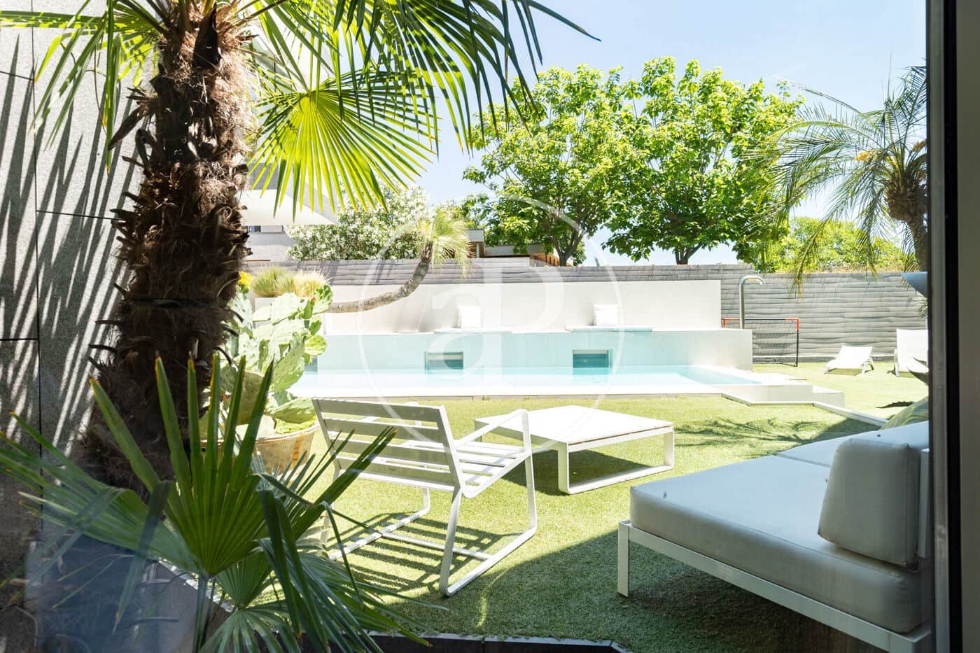 4 bedroom Villa for sale in Sant Cugat del Valles with pool - € 2,575,000 (Ref: 9913160)