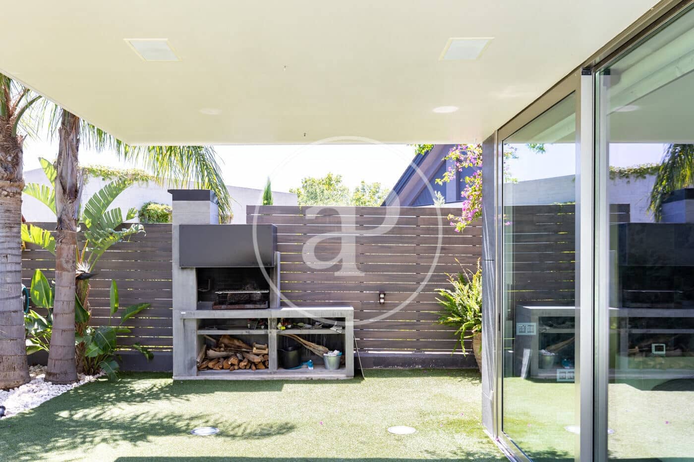 4 bedroom Villa for sale in Sant Cugat del Valles with pool - € 2,575,000 (Ref: 9913160)