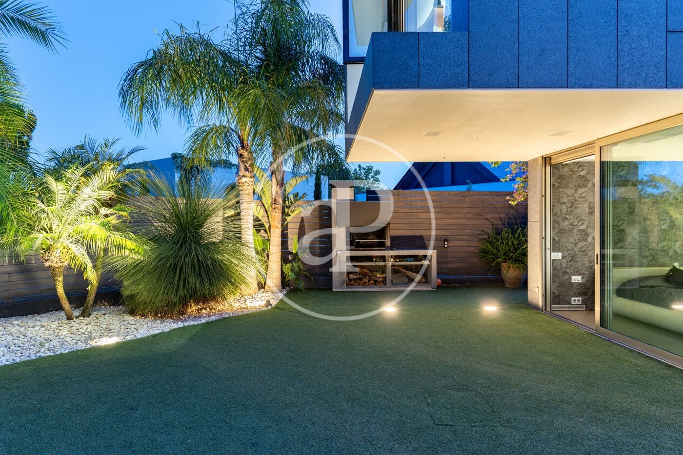 4 bedroom Villa for sale in Sant Cugat del Valles with pool - € 2,575,000 (Ref: 9913160)