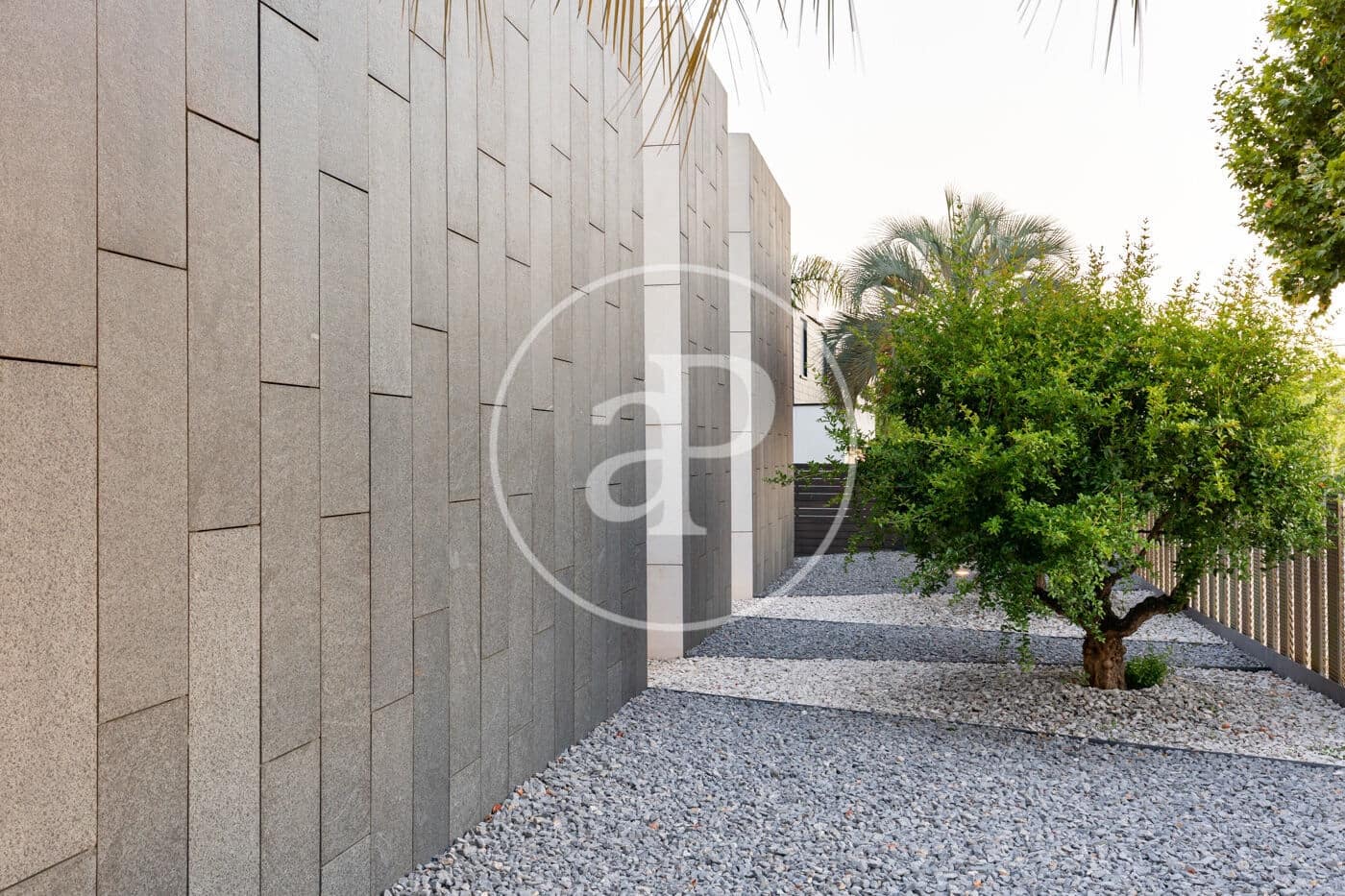 4 bedroom Villa for sale in Sant Cugat del Valles with pool - € 2,575,000 (Ref: 9913160)