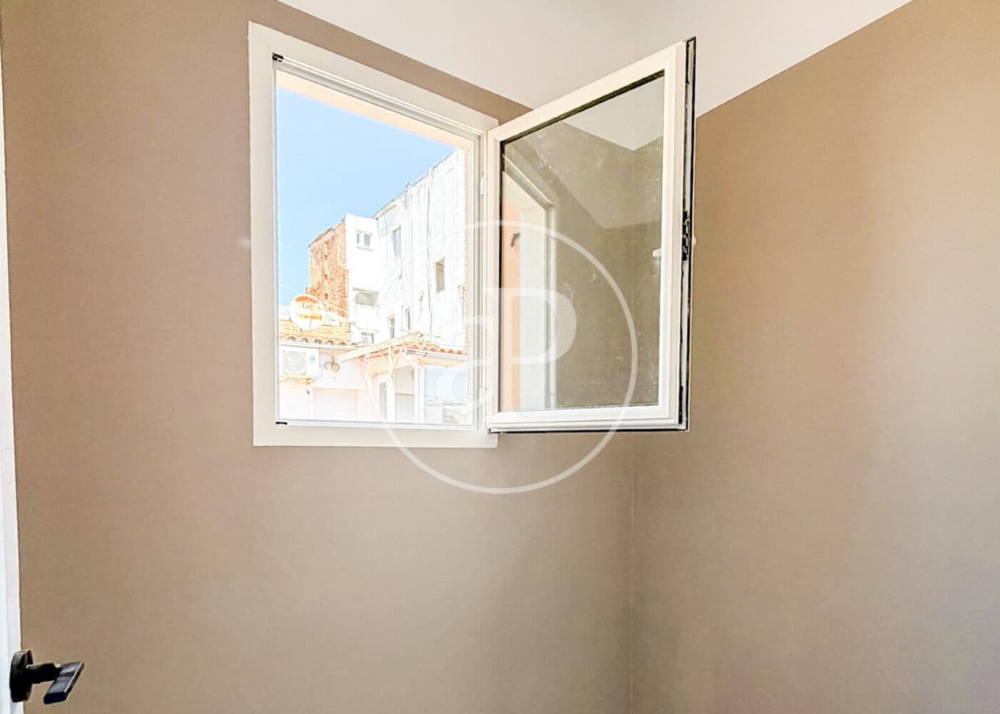 2 sovrum Lägenhet till salu i Barcelona stad - 500 000 € (Ref: 9915812)