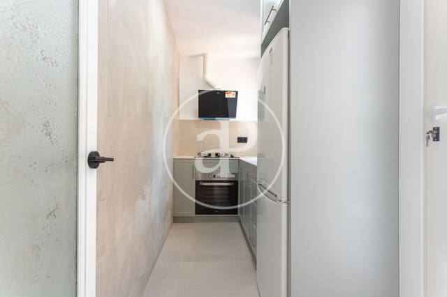 2 slaapkamer Appartement te koop in La Vila de Gràcia, Barcelona stad - € 500.000 (Ref: 9915812)