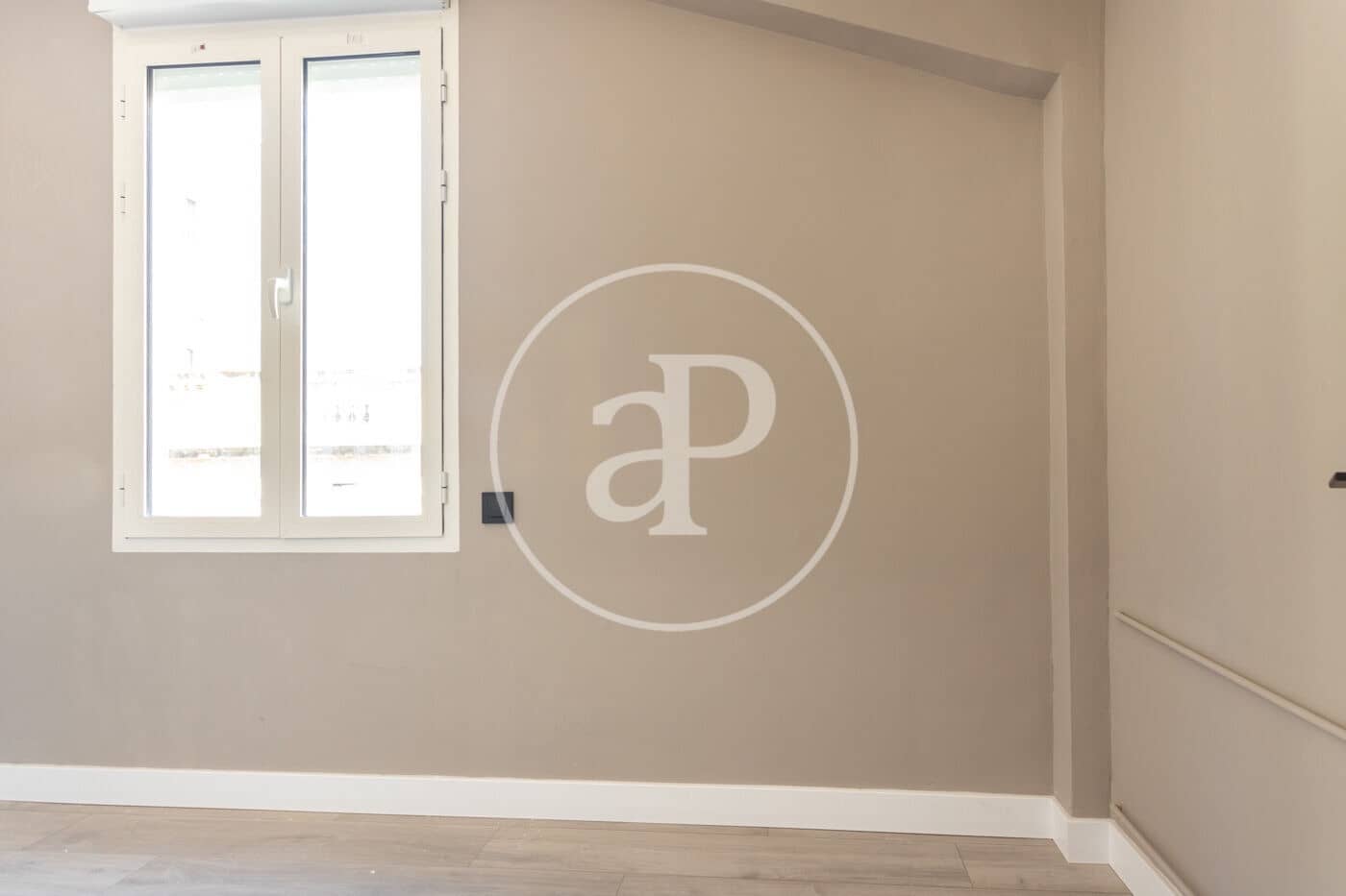 2 bedroom Apartment for sale in Barcelona city - € 490,000 (Ref: 9915812)