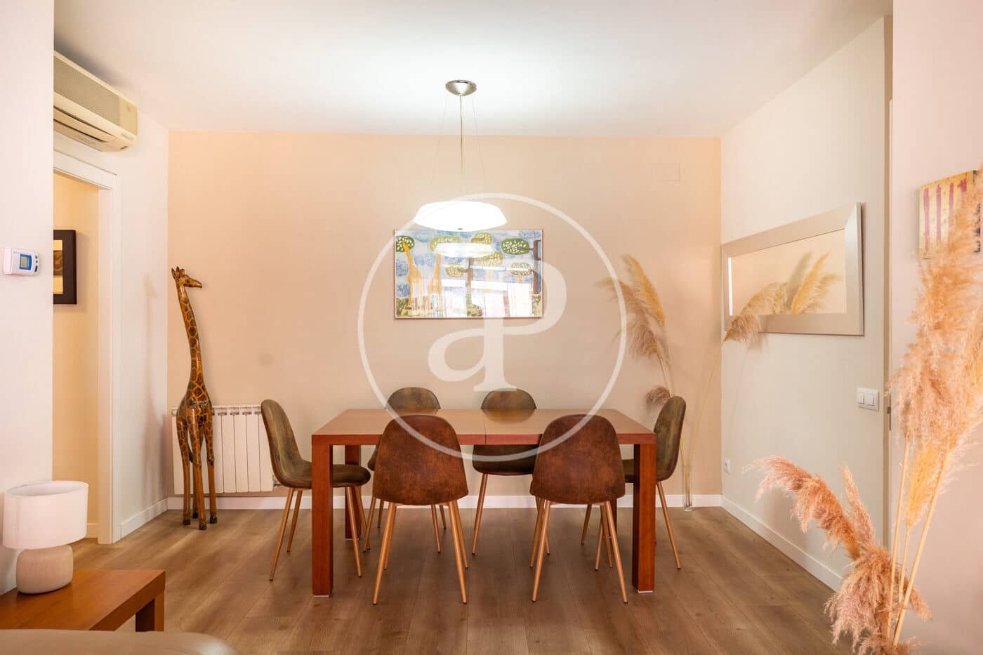 Apartamento de 3 habitaciones en Barcelona ciudad en venta - 590.000 € (Ref: 9915813)
