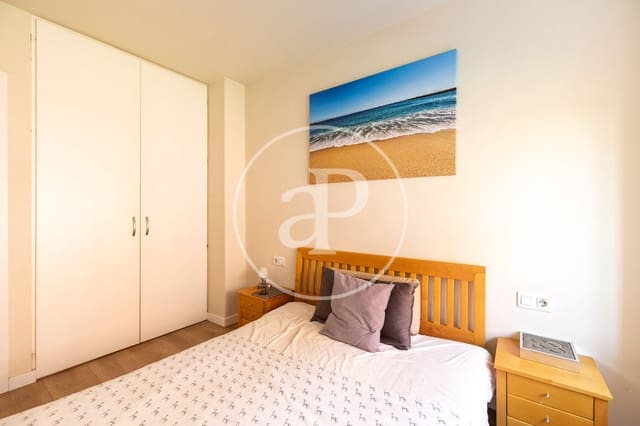 Apartamento de 3 habitaciones en Diagonal Mar i El Front Marítim del Poblenou, Barcelona ciudad en venta - 590.000 € (Ref: 9915813)